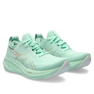 ASICS GEL- NIMBUS 26 size 8.5 in box